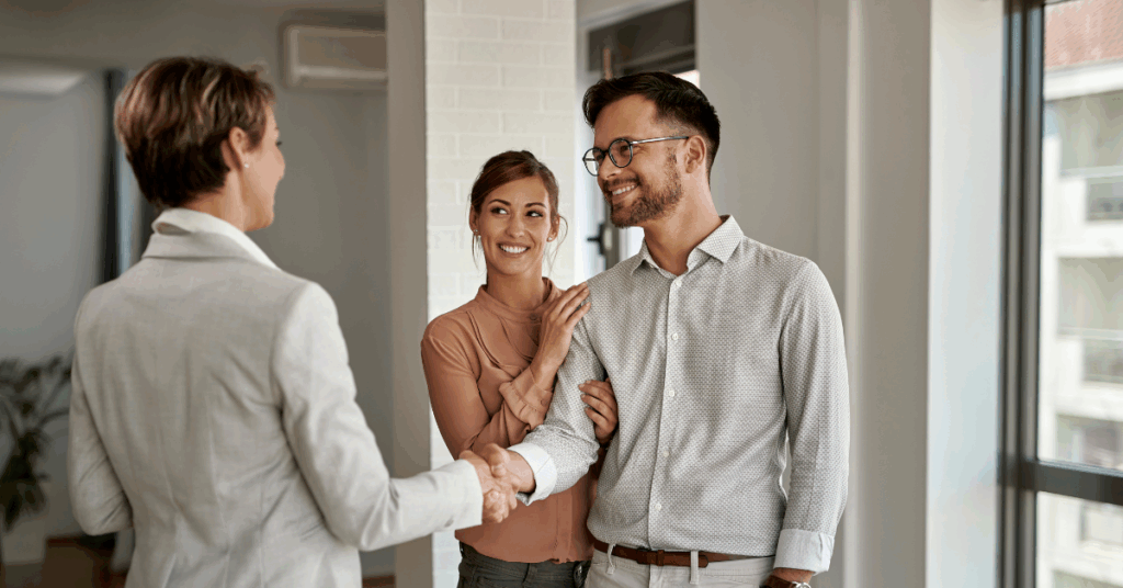 Real Estate Investment Property Management: In-House vs Outsourced