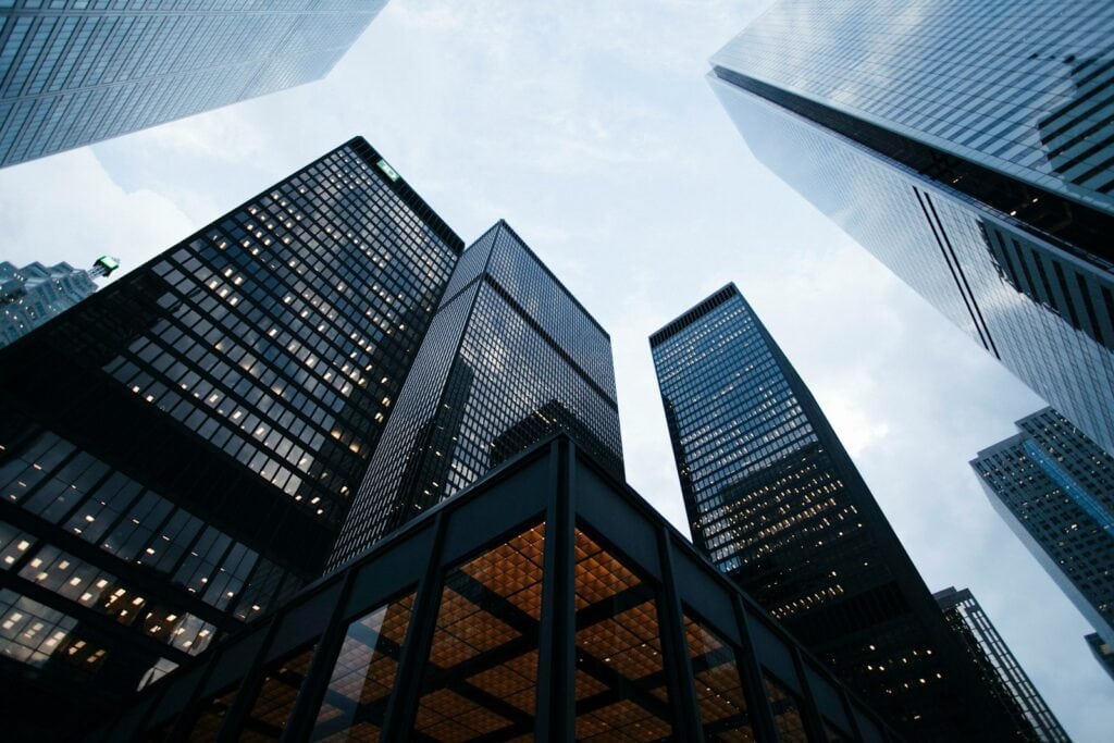 Economic Indicators for Real Estate Investment Timing: A Data-Driven Guide for Strategic Decision Making